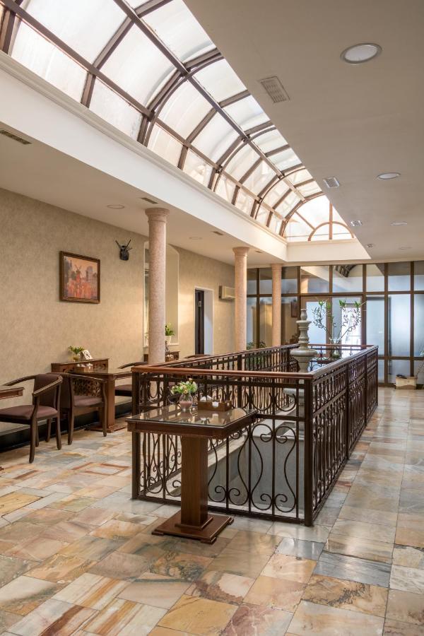 Karavan Street Hotel Tashkent Luaran gambar