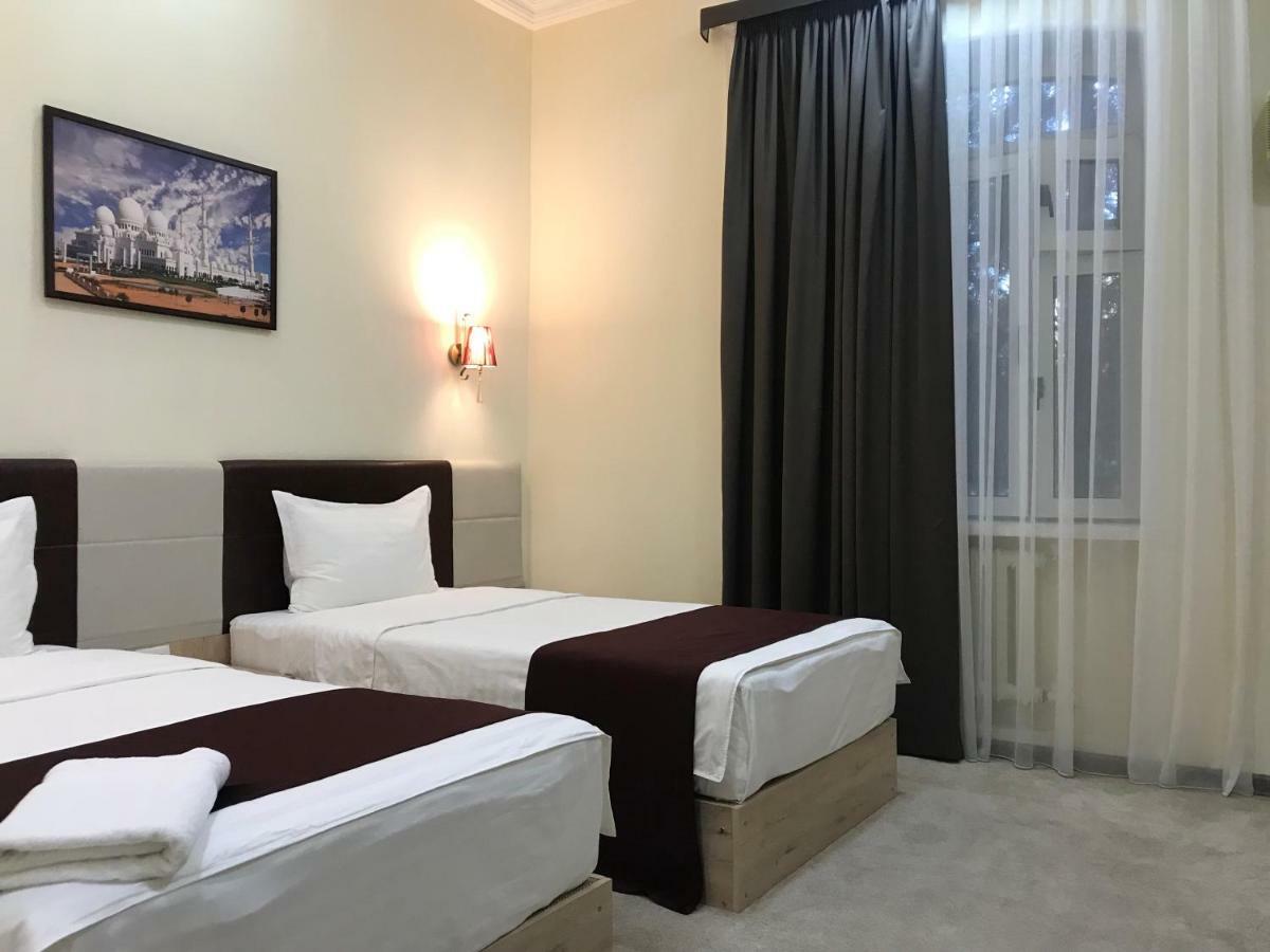 Karavan Street Hotel Tashkent Luaran gambar