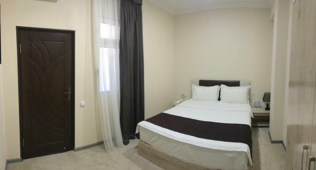 Karavan Street Hotel Tashkent Luaran gambar